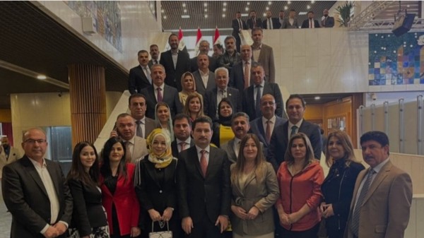 حراك سياسي في أربيل لإنهاء مقاطعة "البارتي"